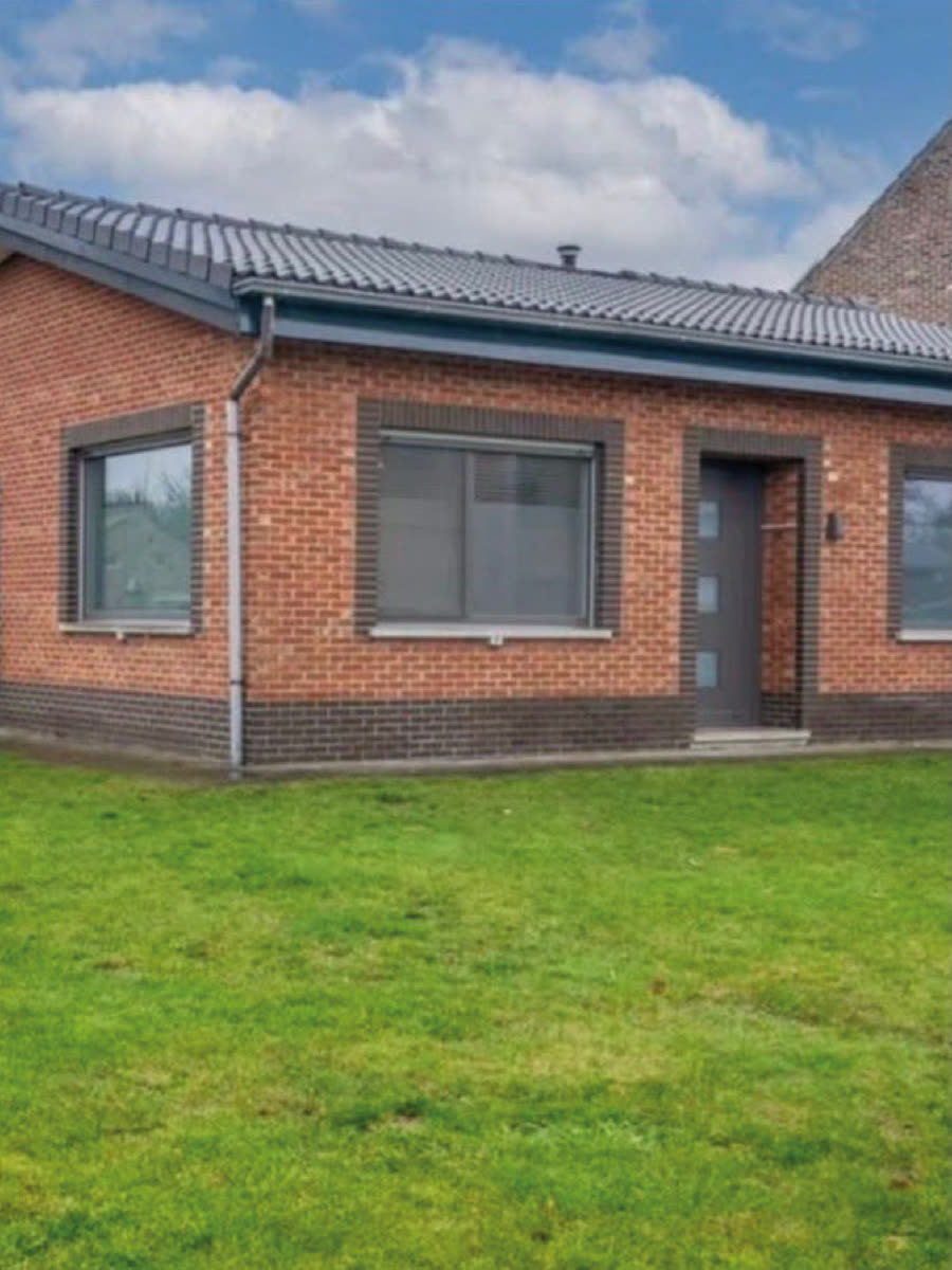 Vrijstaande woning met vernieuwd pannendak